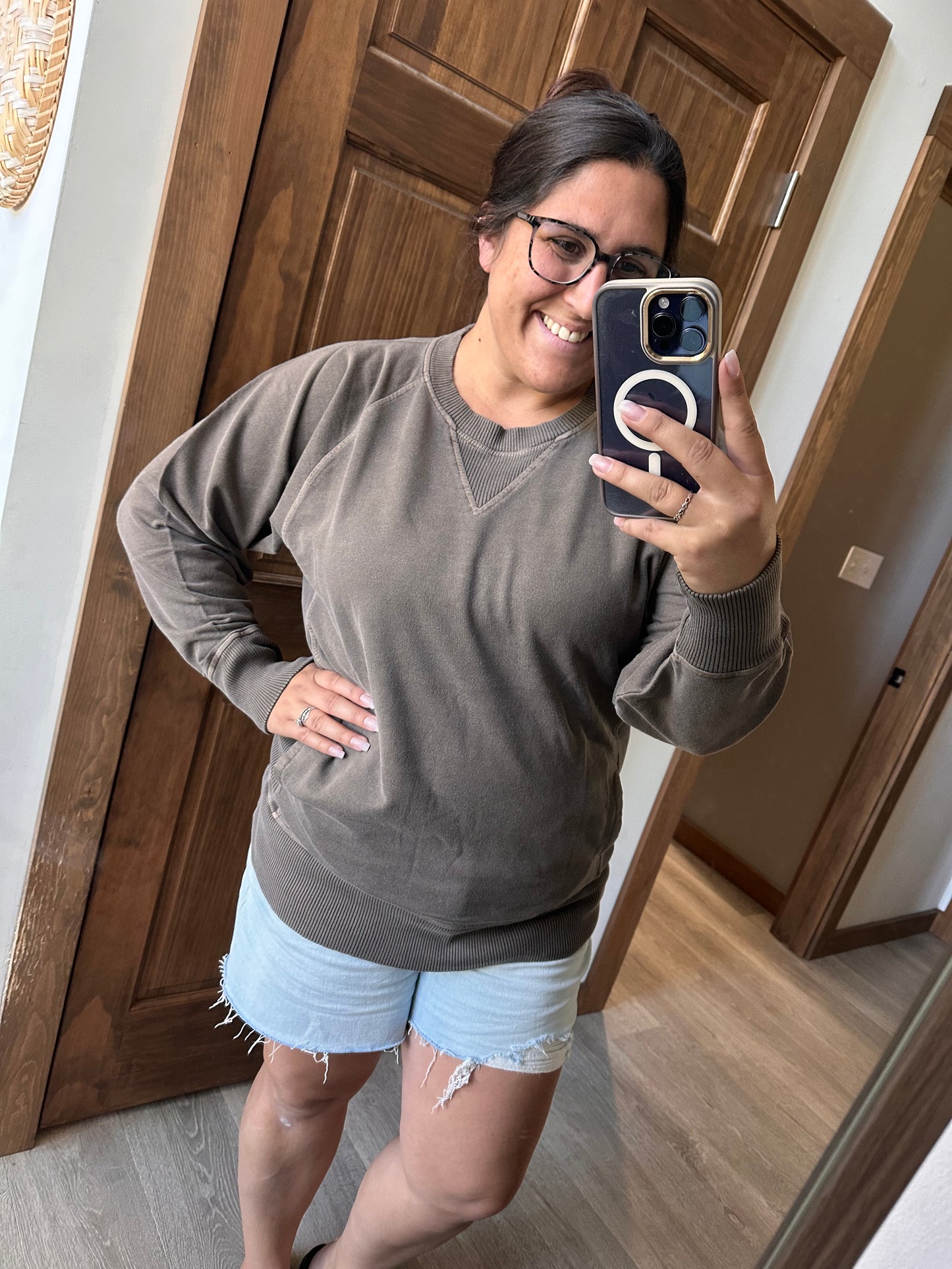 Brown Pullover w. Pockets