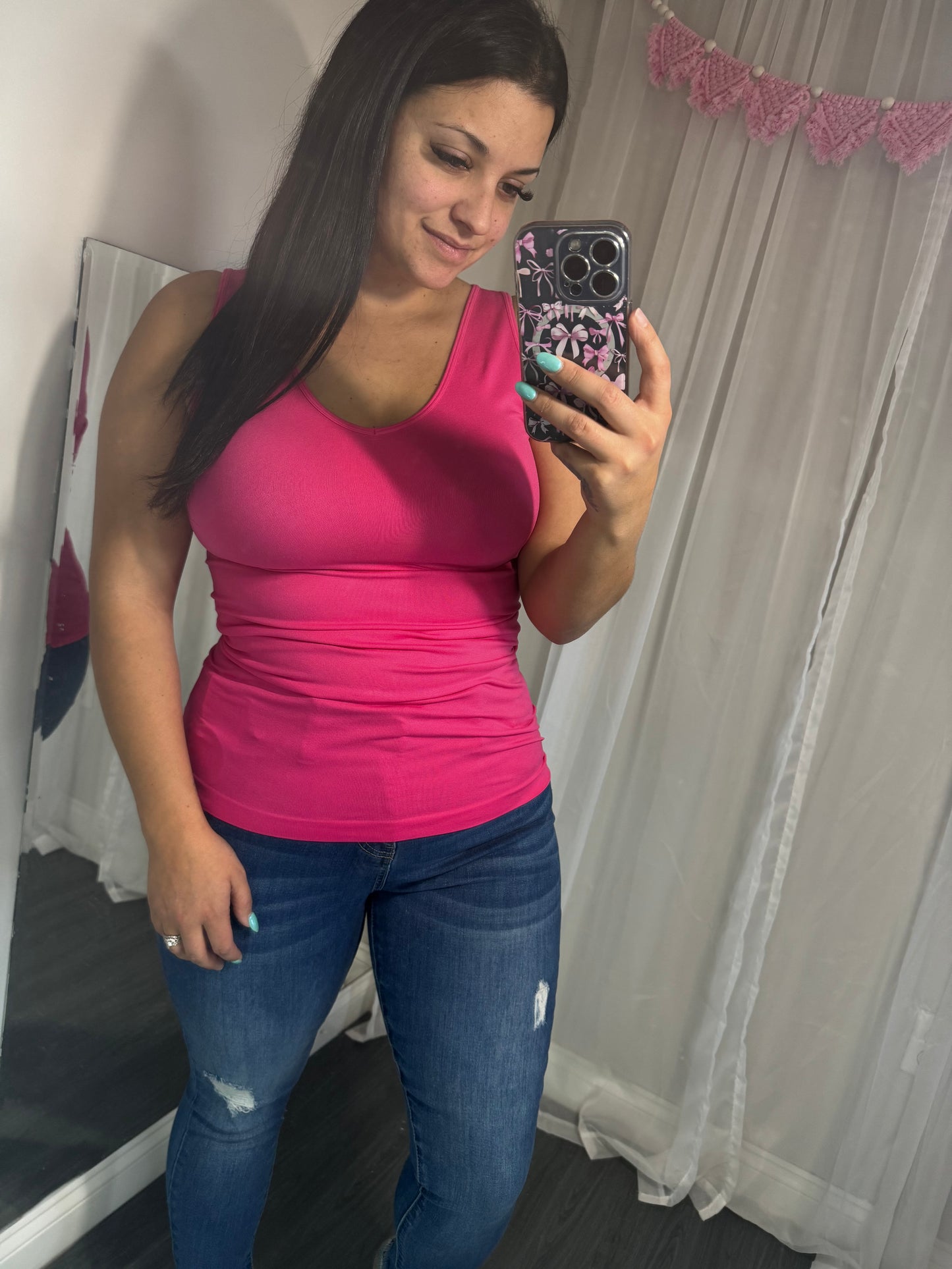 Fuchsia seamless v neck tank