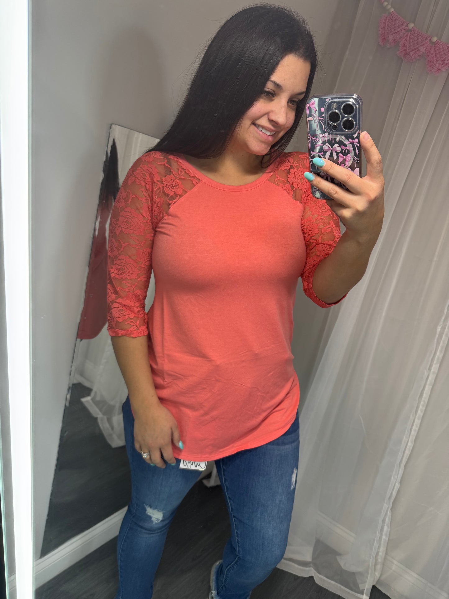 Coral lace sleeve
