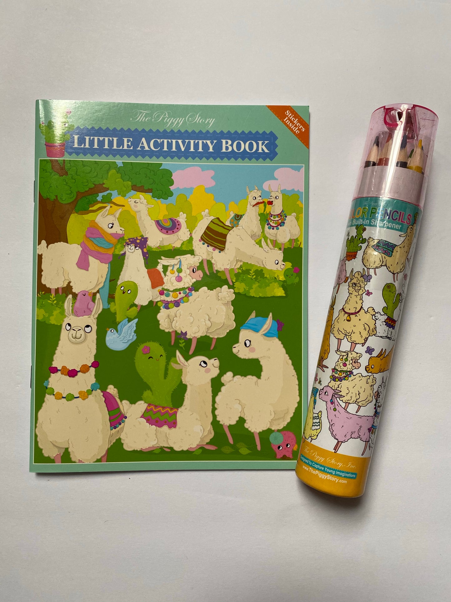 Llama Activity book w. Colored pencils