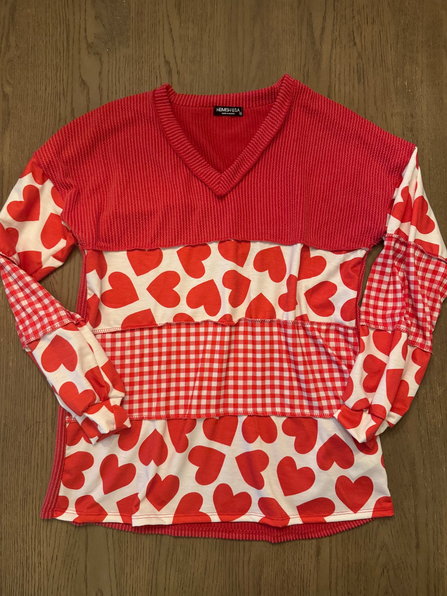 Red hearts colorblock top