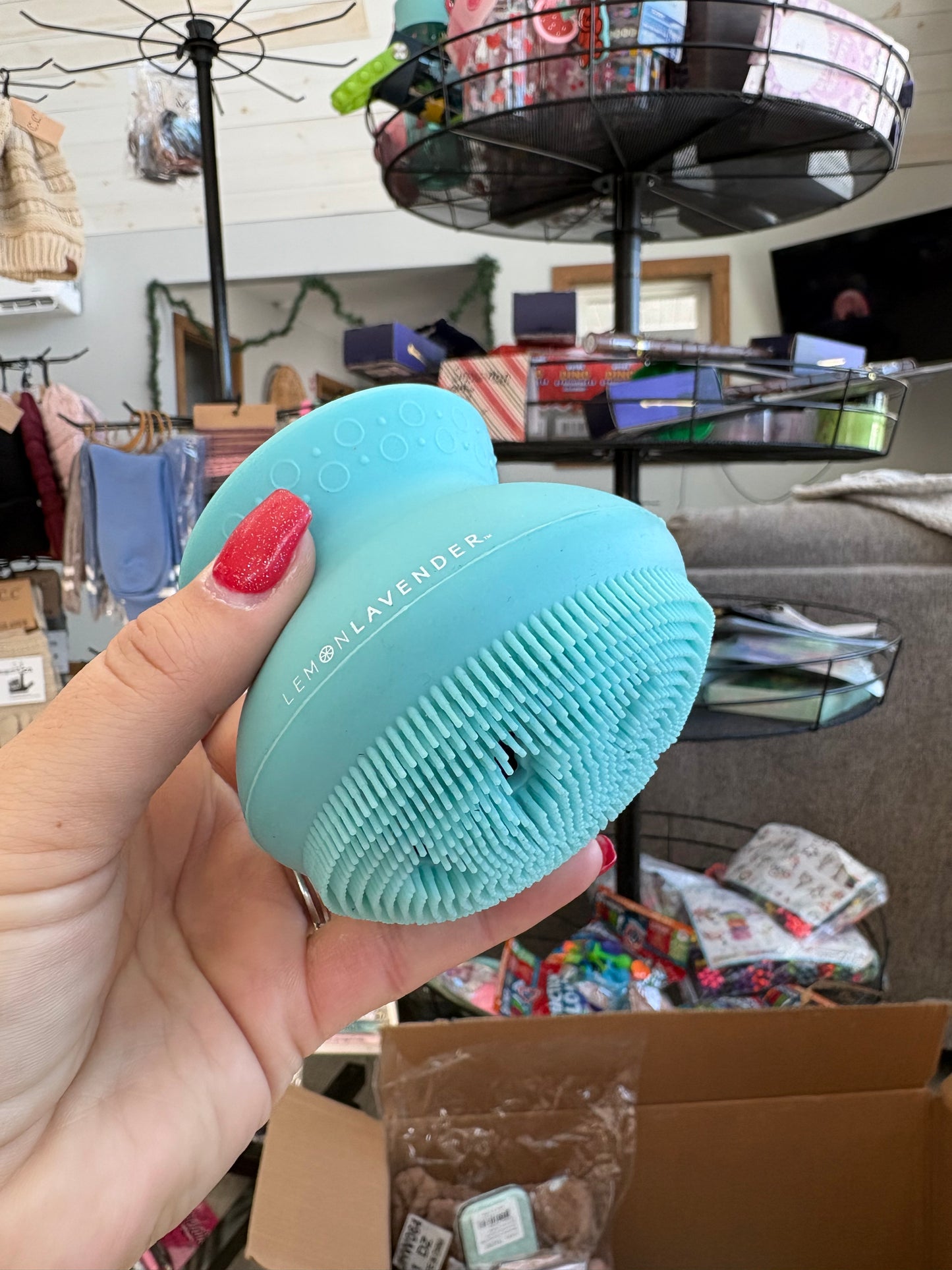 Lather Up Silicone Brush