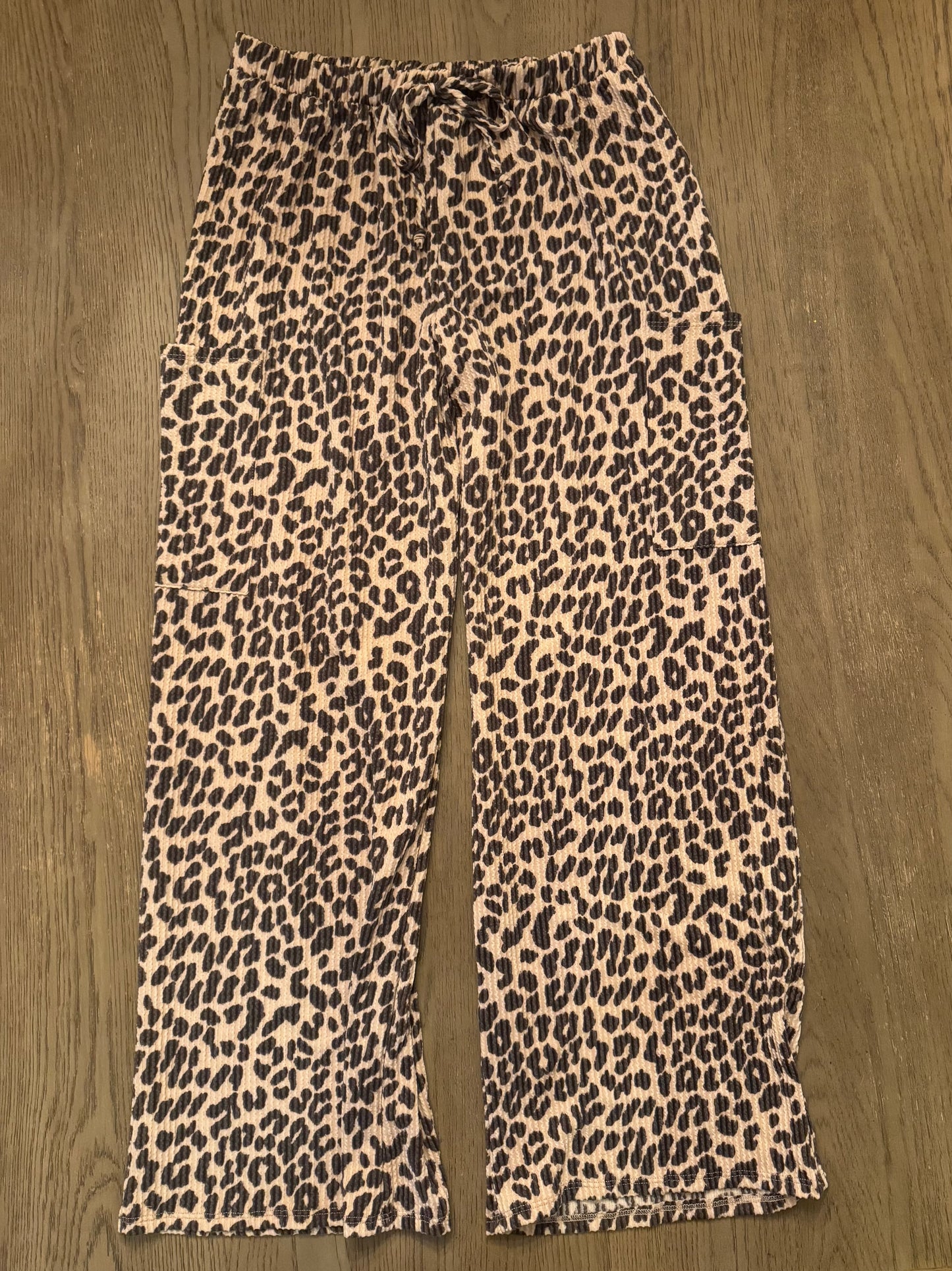 Cheetah ribbed pocket lounge pants