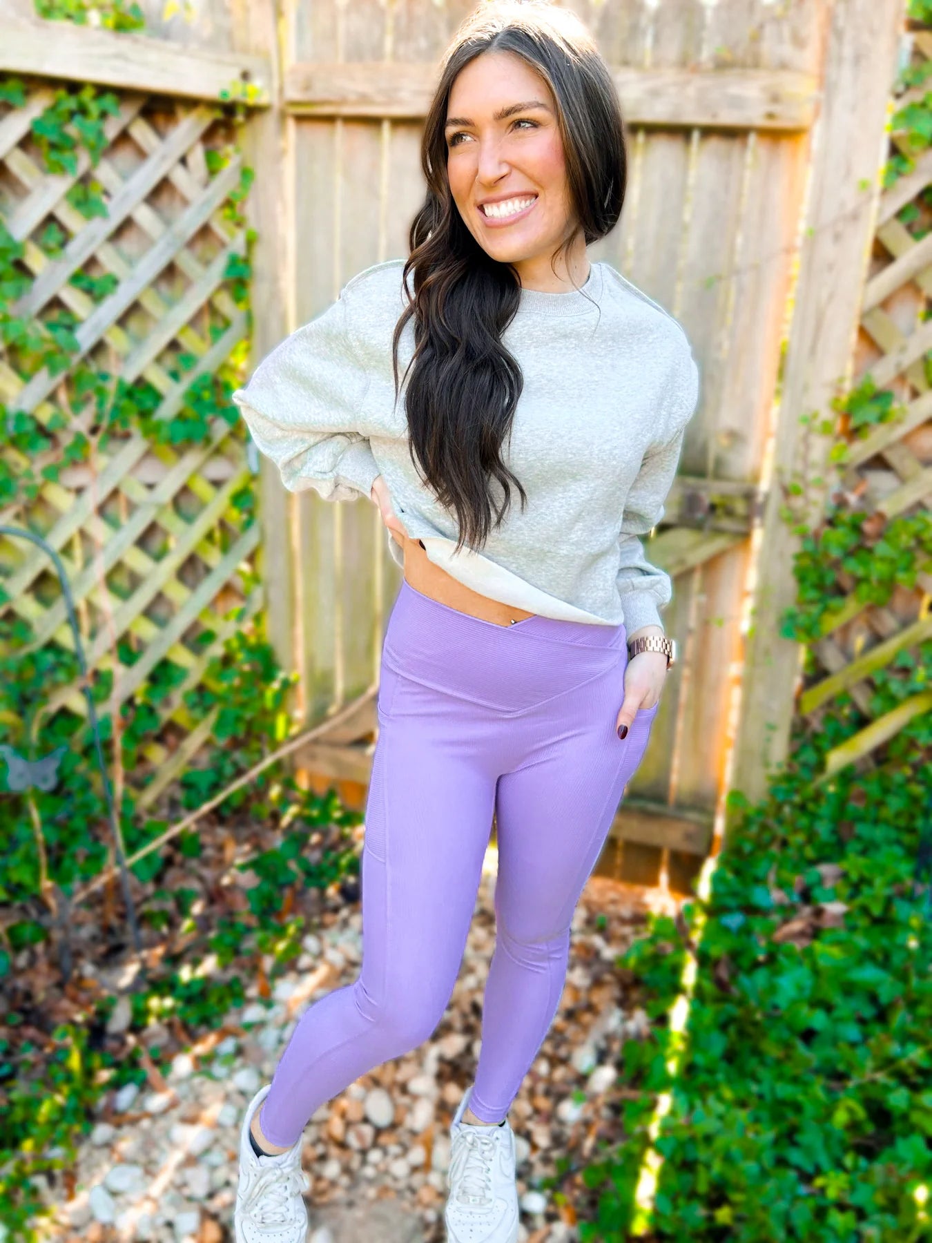Wisteria Suck & Tuck Leggings