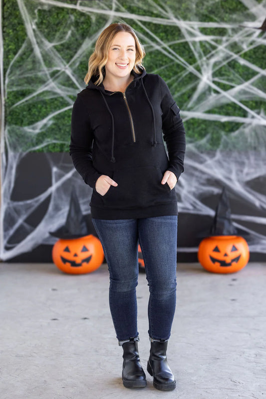Black Michelle Mae Q zip