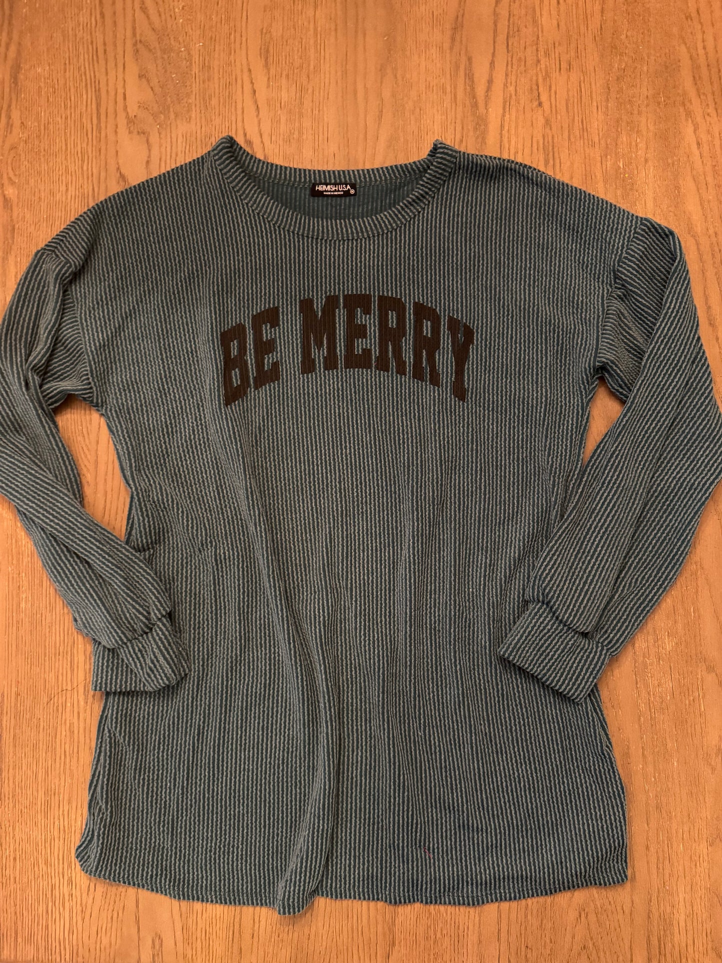 Emerald “be merry” ribbed top