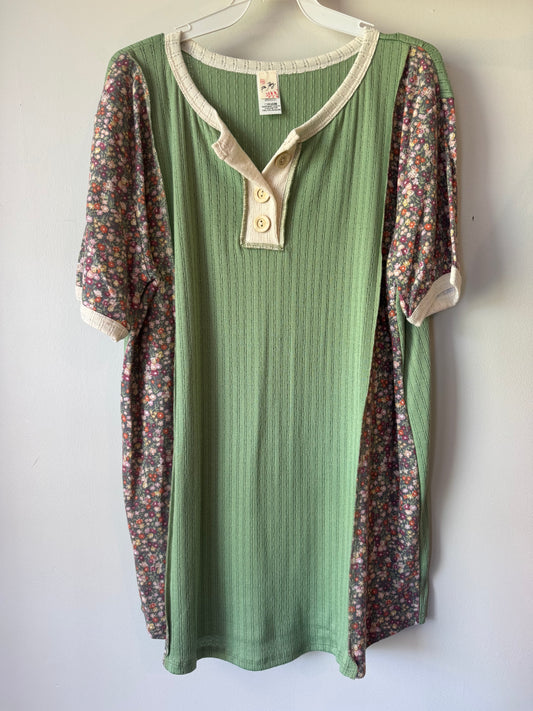 Sage floral button top