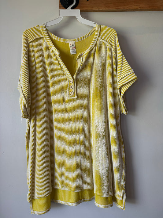 Yellow ribbed button top