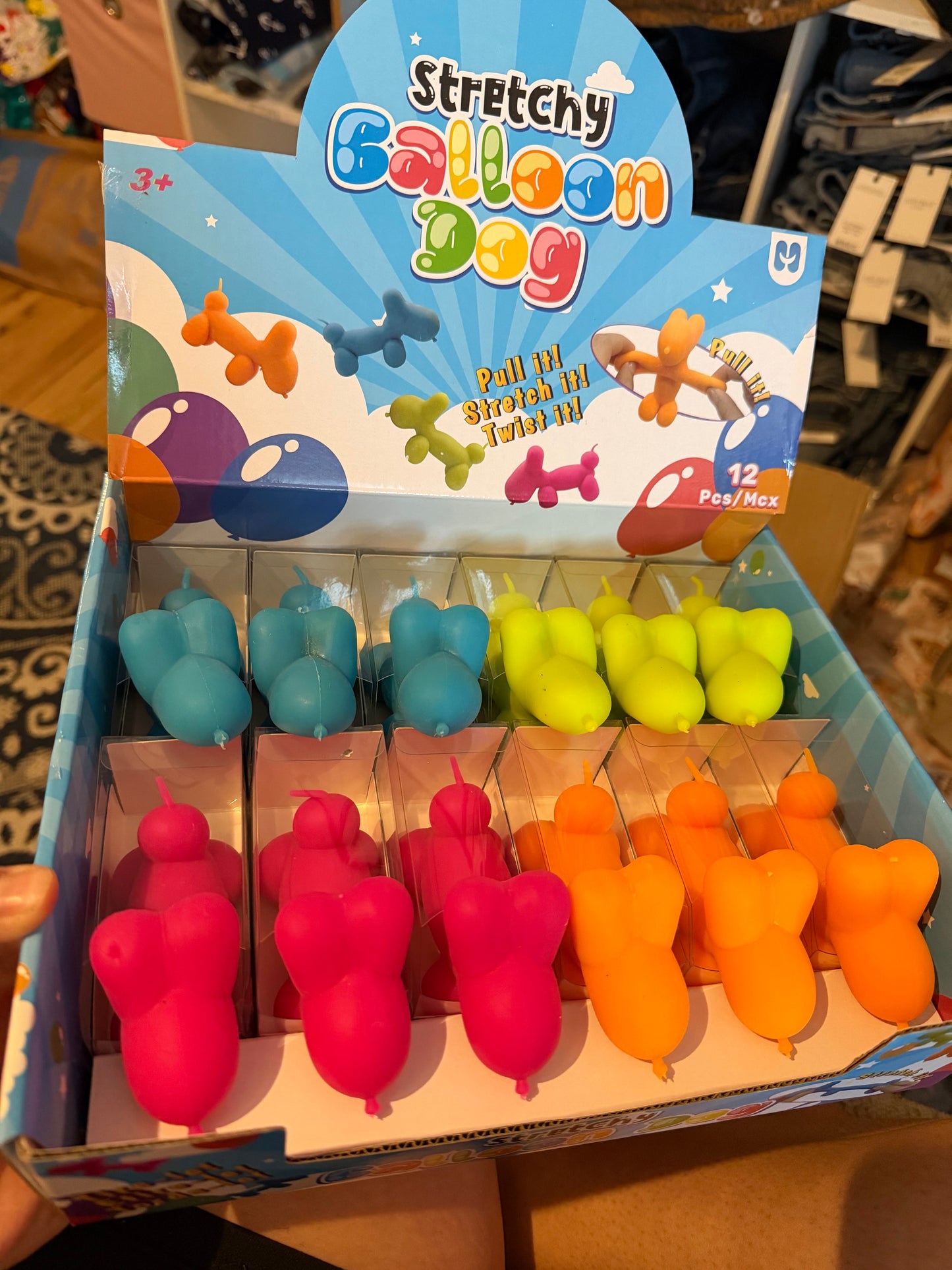 Balloon dog squishy
