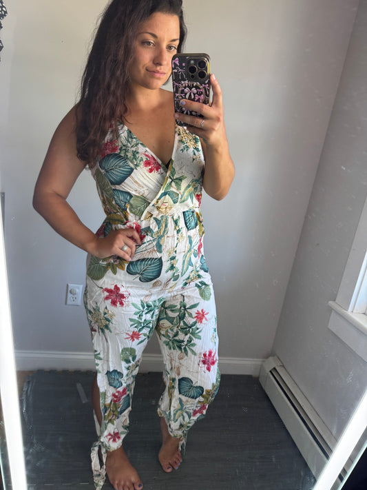 Tropical floral jumper