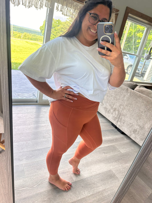 Apricot V Waist Capri Leggings