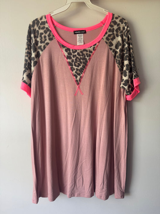 Mauve cheetah sleeve top